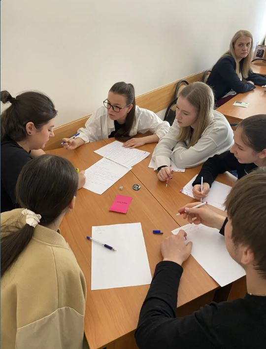 Фото 2 из 3